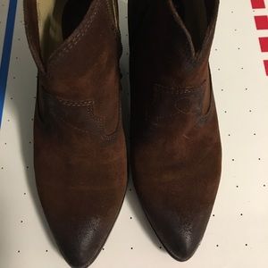 Frye Renee Seam Short Brown Boots Size 8M